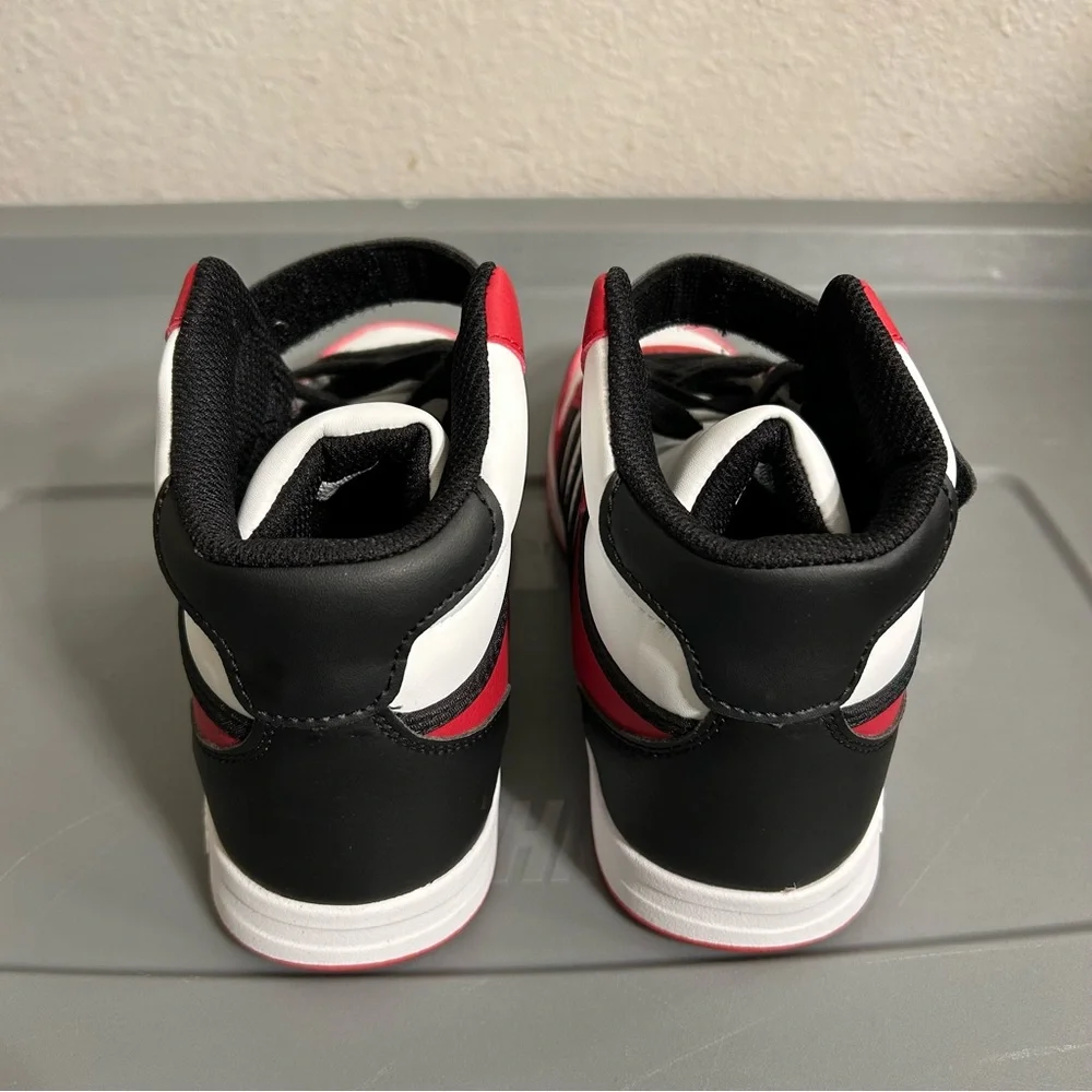 Brand New K-SWISS Sneakers